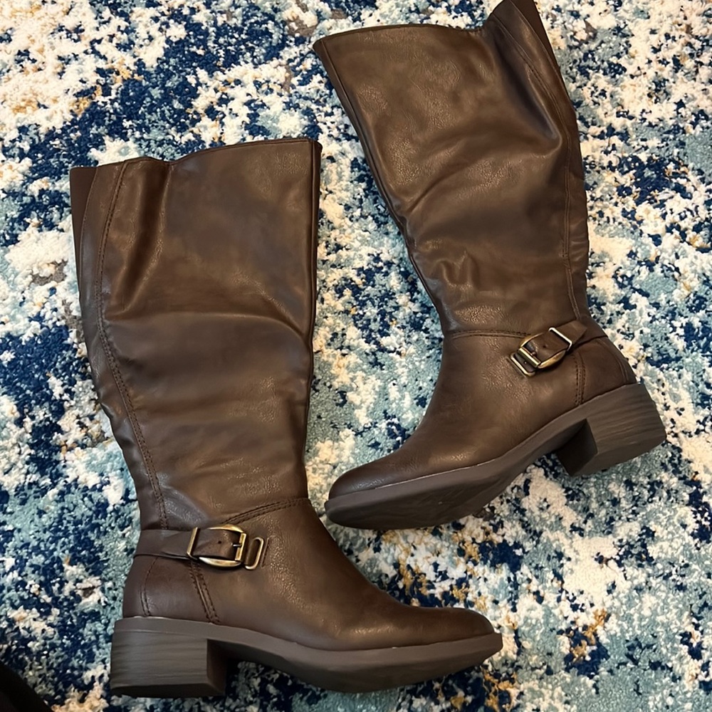 Baretraps Wide Calf Sasson Boot